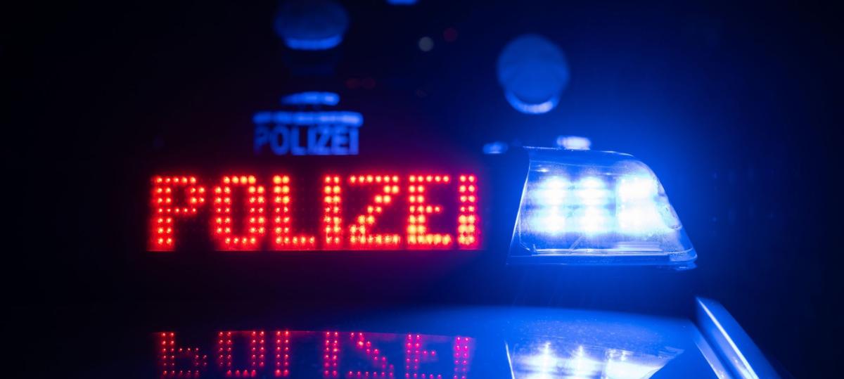 Polizei ertappt zwei Fahrer mit manipulierten Motoren