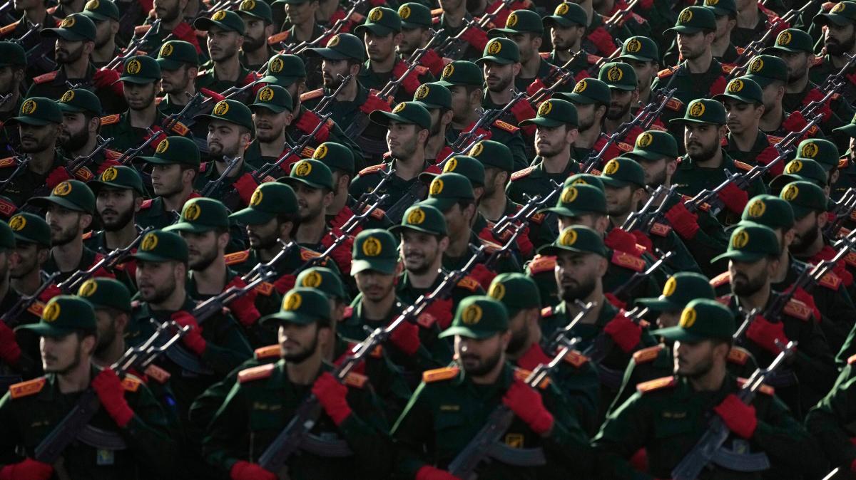 Iranische Revolutionsgarde: Die geheime Macht im Staat