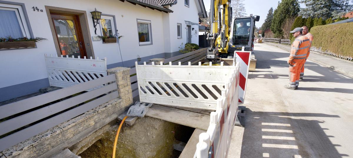 Startschuss für Nahwärmenetz und Stirnrunzeln wegen Umbaukosten bei früherer Bank