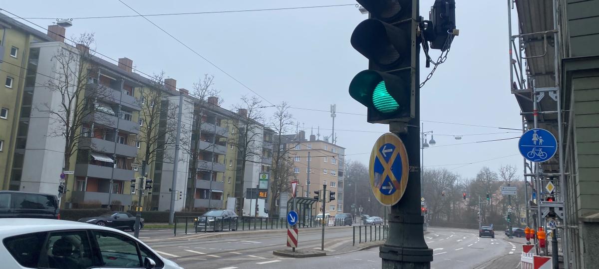 Kameras an vielen Ampeln in Augsburg – das steckt hinter der Aktion