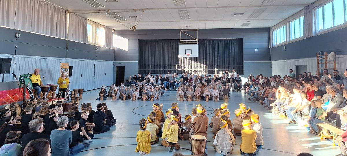 Begeisternder Trommelzauber in Tiefenbach