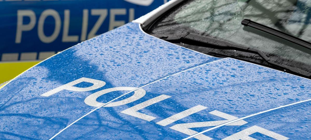 Sattelzug touchiert Wohnmobil auf der A7, ein weiterer Unfall folgt