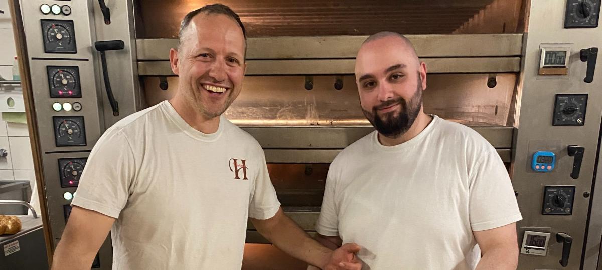 Uralte Tradition, täglich frisch aus dem Ofen: So entsteht die Fastenbreze im Allgäu