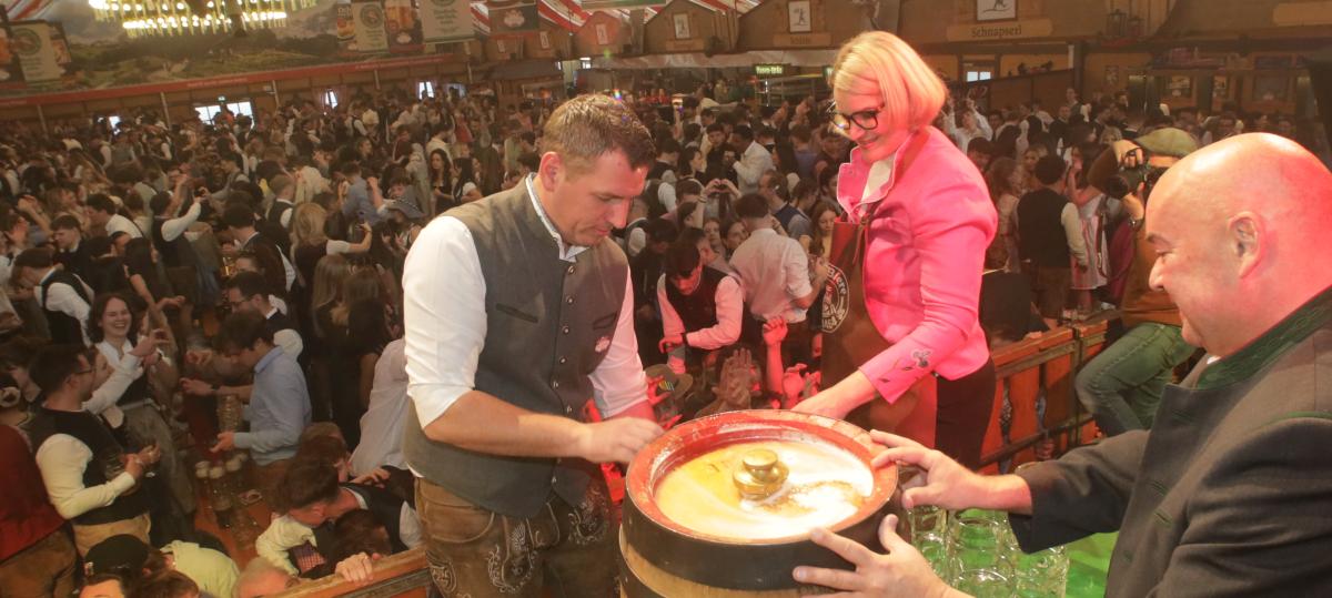 O‘zapft is: Augsburg startet beim Gögginger Frühlingsfest in die Volksfestsaison 2026