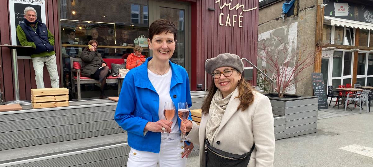 "Ich gehe mit einem Lächeln": Astrid Grotz nimmt Abschied vom Vin Café