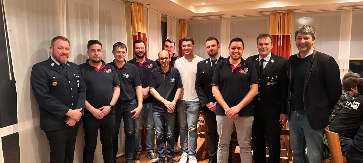 Mit der alten Führung ins neue Jahr