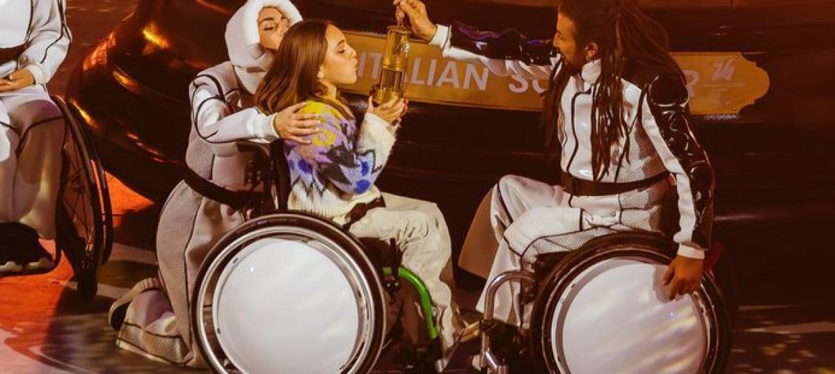 Kindheitstraum wurde wahr: Augsburger Tänzer trat bei der Schlussfeier der Paralympics auf