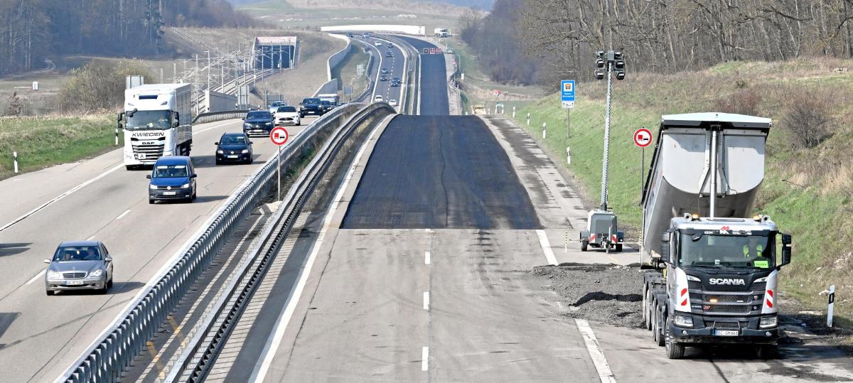 Großprojekt am Albabstieg: A8-Vollsperrung für den sechsspurigen Ausbau