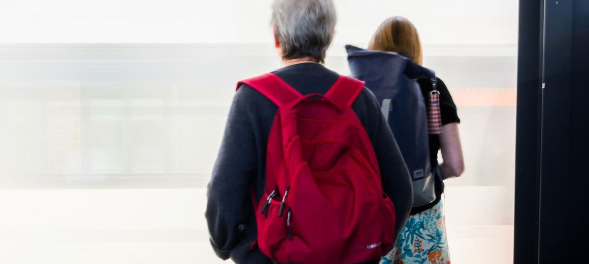 Hoher Schaden: Unbekannter stiehlt Rucksack eines 65-Jährigen an Sendener Baggersee