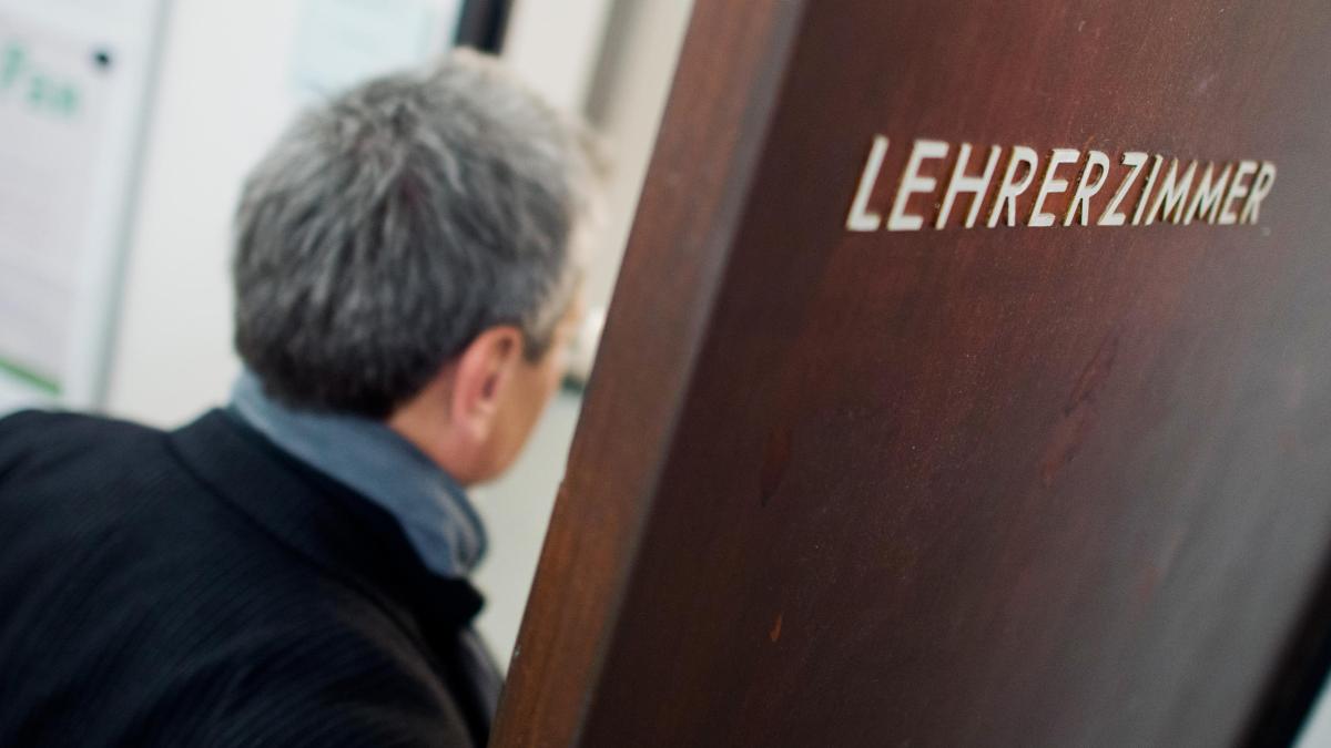 Gewalt gegen Lehrer Symbol