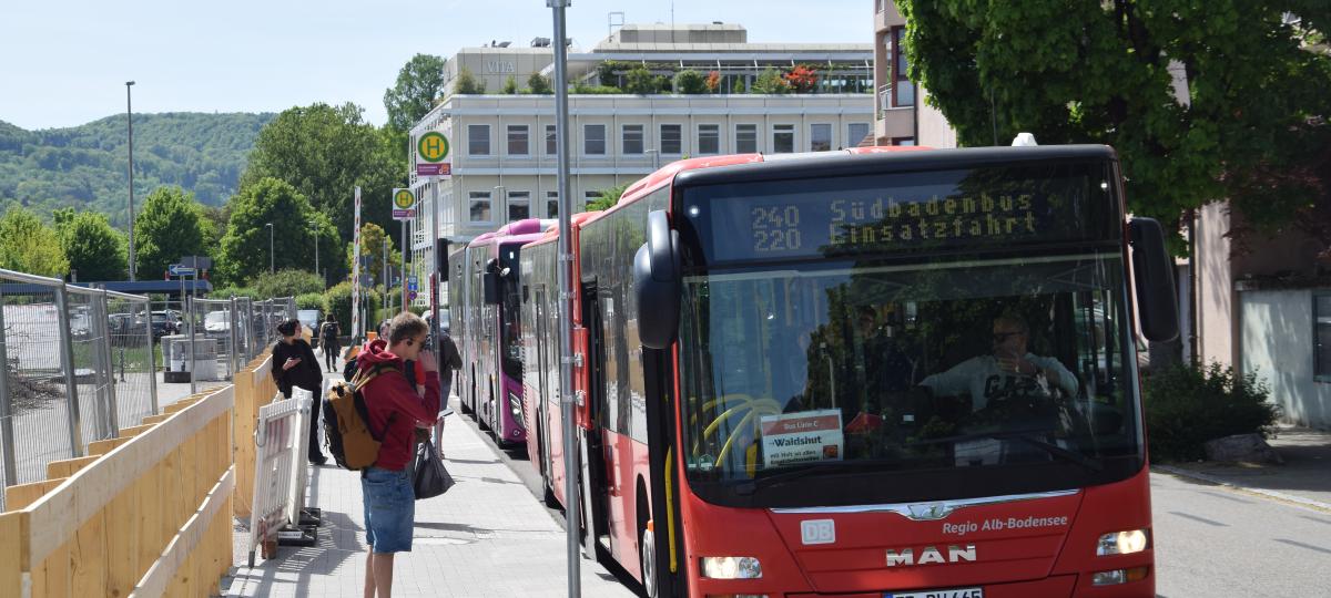 Erlebnisse zu einer Woche Schienenersatzverkehr: Ärger, Frust oder doch alles super?
