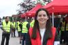 Tessa Belandt unterstützt ihre alten Kollegen beim Streik vor dem OSI-Werk in Günzburg als Gewerkschafterin. Früher war sie selbst dort Mitarbeiterin.