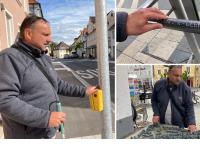 Alwin Schuler testet im Vorfeld des Tags der Sehbehinderten, wie behindertenfreundlich die Stadt Günzburg ist.