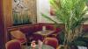 Wandmosaik der 1950er-Jahre als Innenarchitektur-Element im Café Dichtl.