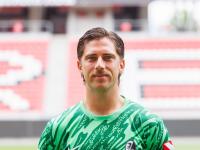 Jannik Huth bleibt beim SC Freiburg. (Archivbild)