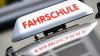 Die Fahrschülerin soll die Pedale verwechselt haben. (Symbolbild)