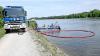Kräfte von THW und Wasserwacht haben bei Elchingen ein Autowrack aus der Donau geborgen. 