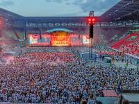Knapp 28.000 Menschen feierten in der Augsburger WWK-Arena das Konzert von Roy Bianco & Die Abbrunzati Boys.