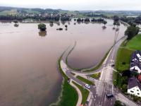 Die Region um Eisenbrechtshofen und Biberbach war vor zwei Jahren besonders vom Hochwasser betroffen. Der Kommandant der Freiwilligen Feuerwehr erinnert sich an besondere Szenen.