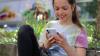 Die meisten Kids sind überglücklich, wenn sie ihr erstes eigenes Smartphone bekommen. Auf Eltern kommen nun aber einige neue Aufgaben zu.