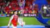 Kai Havertz geht nach dem verlorenen Finale der Champions League am Pokal vorbei.