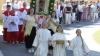 Beim „Schönen Umgang“ wird die Nachbildung der Schwarzen Madonna in einer feierlichen Prozession durch Tagmersheim getragen.