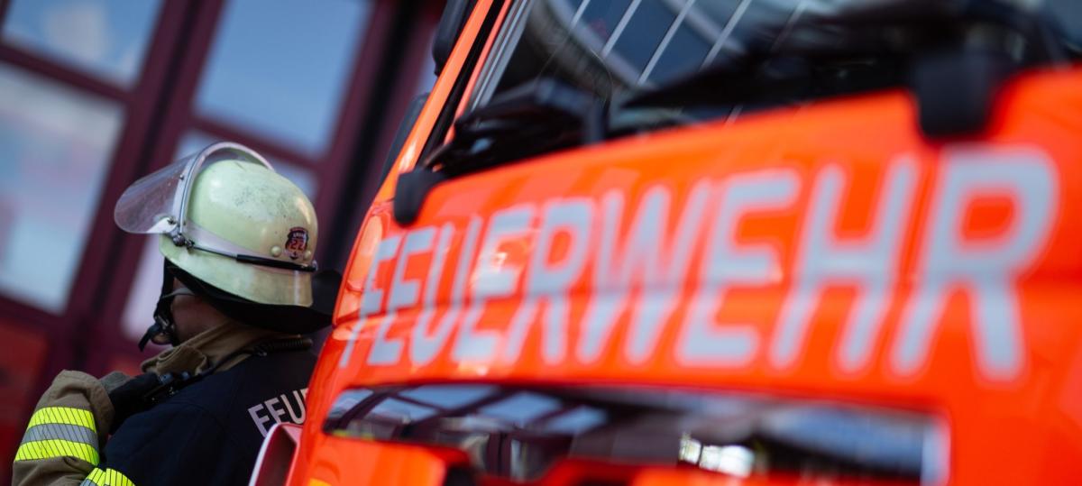 Feuerwehreinsatz in Neuhausen: Brand im Dachboden verursacht Schaden von 10.000 Euro