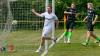 Für den FC Penzing (weißes Trikot Simon Schneider) geht es um den Aufstieg in die Kreisklasse.