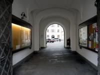 Blick in den Innenhof des städtischen Verwaltungsgebäudes: Die Stadt nimmt im Zuge des Regierungswechsels erhebliche Veränderungen in der Verwaltung vor.