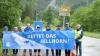 Der Landesbund für Vogel- und Naturschutz (LBV) spricht sich gegen den Neubau eines Sessellifts am Fellhorn im Allgäu aus. Aktivisten protestierten in Oberstdorf mit einem Banner gegen die Maßnahme.