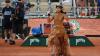 Trat auch in der Nightsession mit einem besonderen Outfit an: Naomi Osaka.
