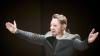 Tristan Uth dirigiert das Jahreskonzert der 3BA Concert Band.