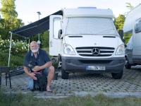 Wolfgang Vogl stand mit seinem Wohnmobil seit dem 10. April auf dem Parkplatz Waitzinger Wiese und überschritt die maximale Stellzeit deutlich.