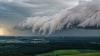 Gewitter bleiben ein Thema in Baden-Württemberg.