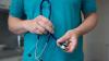 Das Sparpaket soll die gesetzlichen Krankenkassen 2027 um 16,3 Milliarden Euro entlasten - auch bei den Arztpraxen soll gekürzt werden. (Symbolbild)