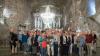 Die Wahlfahrtgruppe in der Kapelle der Seligen Kinga im Salzbergwerk von Wielicka (UNESCO-Weltkulturerbe).