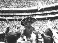 Pelé wurde im Aztekenstadion Weltmeister.