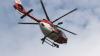 Mit einem Hubschrauber wird der schwer verletzte Mann in eine Klink geflogen.