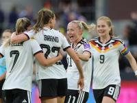 Große Freude: Die deutschen Fußballerinnen fahren zur WM 2027 nach Brasilien.