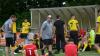 Die Gersthofer Trainer Michael Senft und Christoph Reperger mussten ihre Spieler nach der 1:2-Niederlage gegen die SG Münster/Holzheim trösten.