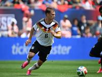 Dynamisch in Offensive und Defensive: Kapitän Joshua Kimmich.