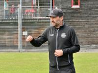 Trainer Christian Ziegler und sein Team können am Donnerstag den Aufstieg in die Landesliga schaffen.