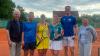 Siegerfoto vor dem BCS-„Center Court“ (von links): Hubert Probst (Abteilungsleiter), Christoph Balzer, Anja Jünger, Manuela Müller, Christoph Ehnle, Dritte Bürgermeisterin Erika Schweizer.