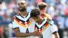 Bald auch im Verein Teamkollegen: Jonathan Tah (links) und der offenbar vom FC Bayern umworbene Nathaniel Brown (rechts).