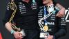 Mercedes-Jubel in Monaco: Motorsport-Chef Toto Wolff umarmt den Sieger Kimi Antonelli.