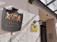 Um brutale Übergriffe gegen eine Frau ging es vor dem Amtsgericht in Dillingen. Der mutmaßliche Täter war ihr heutiger Verlobter.