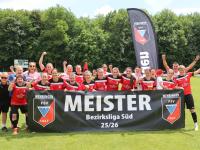 Die Fußballerinnen des FSV Wehringen steigen als Meisterinnen in die Bezirksoberliga auf.
