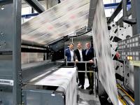 Neue Druckmaschine / Verlagshaus Lechhausen / Augsburger Allgemeine / Rotation / v.l. Dr. Berhnard Hock, Andreas Ullmann und Andreas Schmutterer