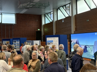 Viele Interessierte kamen zur Informationsveranstaltung der Stadt Harburg - das brachte viel Diskussionsbedarf mit sich.