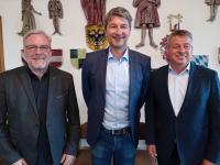 Das Führungstrio der VG Pfaffenhofen (von links): Thomas Hartmann (erster Stellvertreter), Sebastian Sparwasser (Vorsitzender) und Franz Winter (zweiter Stellvertreter).